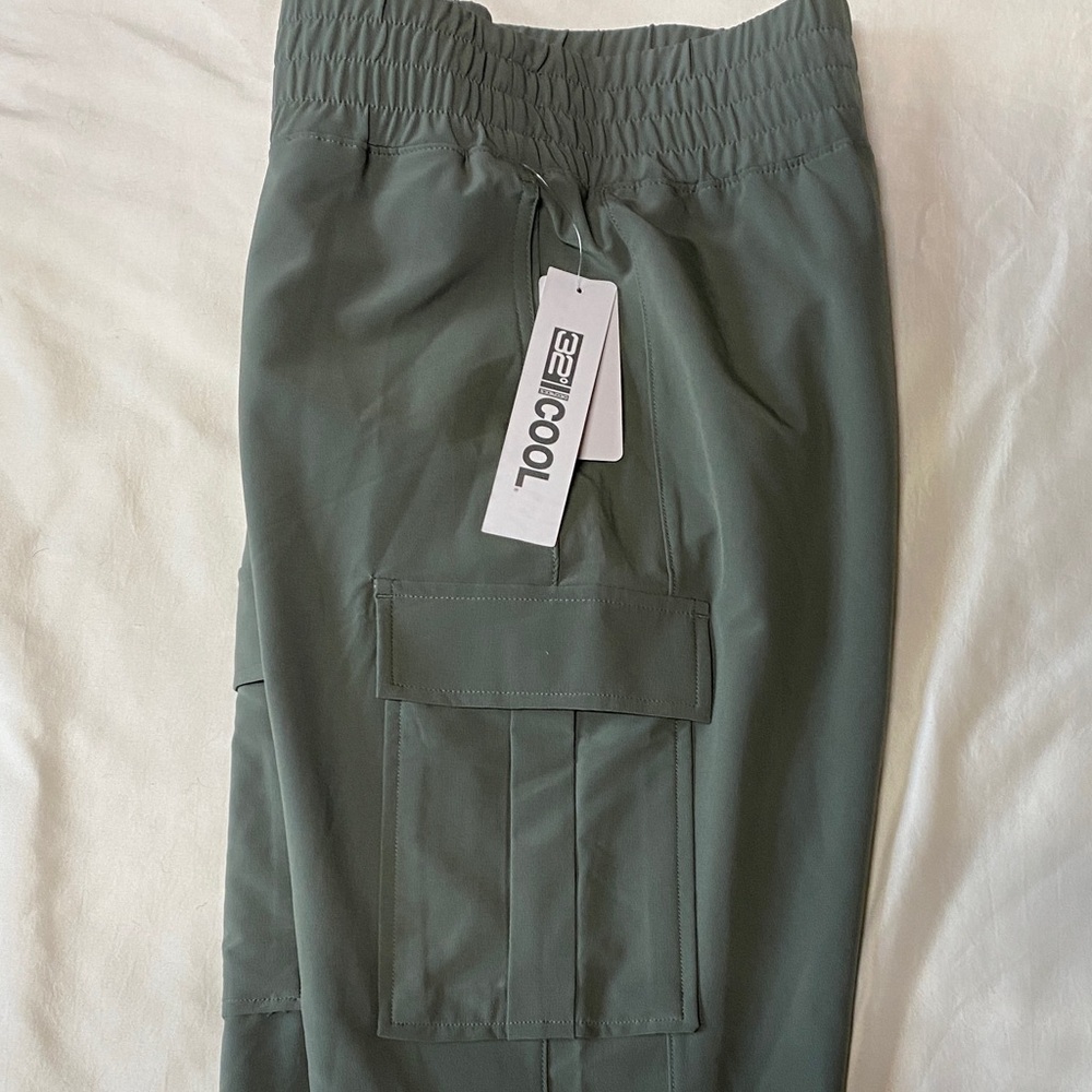 32 Degrees Dark Green Joggers - Picture 5 of 6